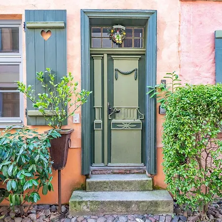 Und Ferienhaeuser Gohr 슈트랄준트