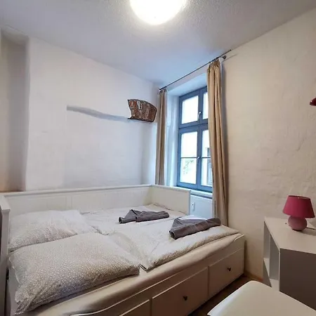 Lägenhet Und Ferienhaeuser Gohr Stralsund