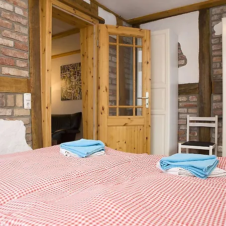 Und Ferienhaeuser Gohr 아파트 슈트랄준트